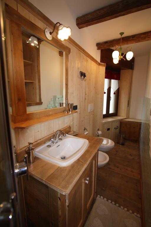 Casa Fiore Cipat 22038 Canal San Bovo Phòng bức ảnh